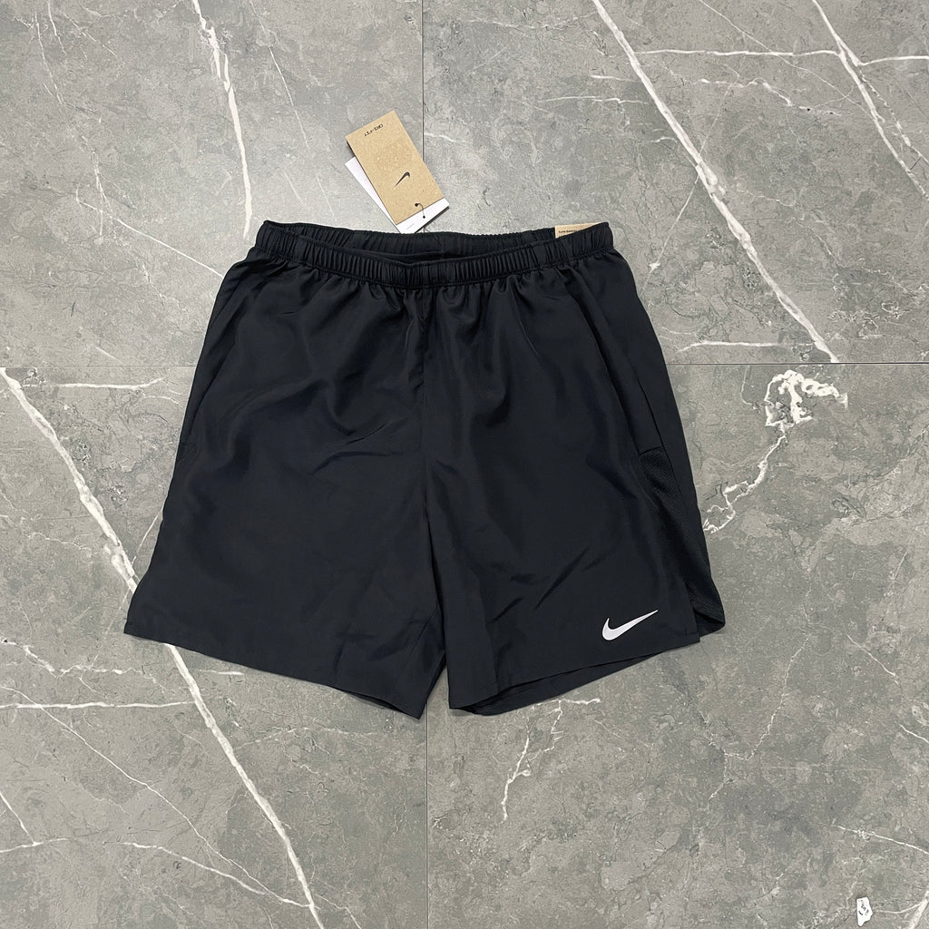 Nike 7” Challenger Shorts - Black