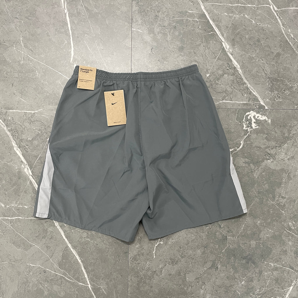 Nike 7” Challenger Shorts - Grey/Light Grey