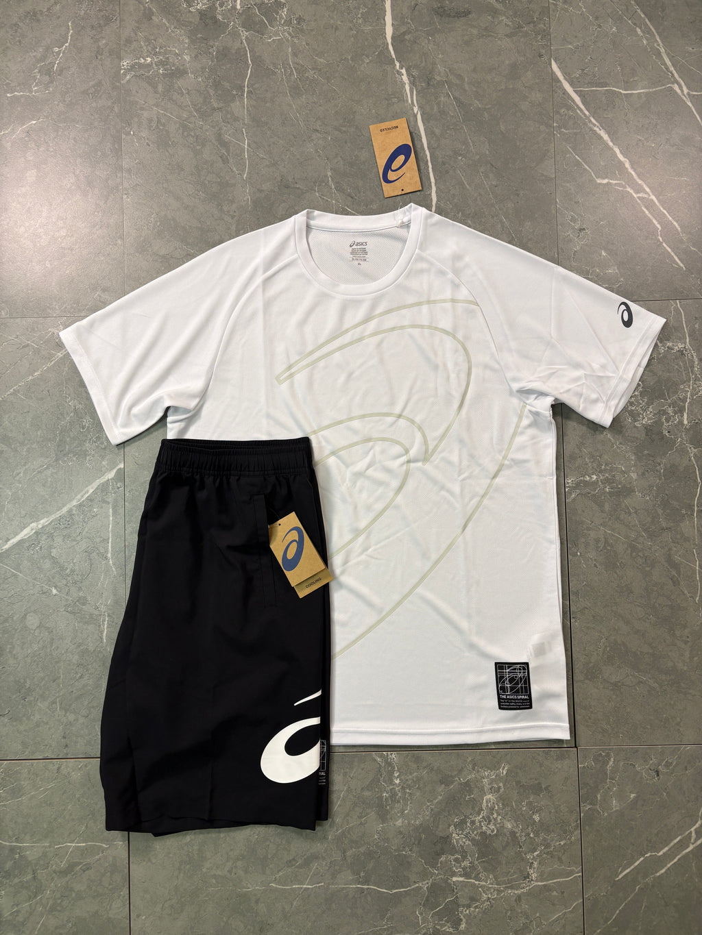 Asics Asia Exclusive Triple Shorts Set - White/Black