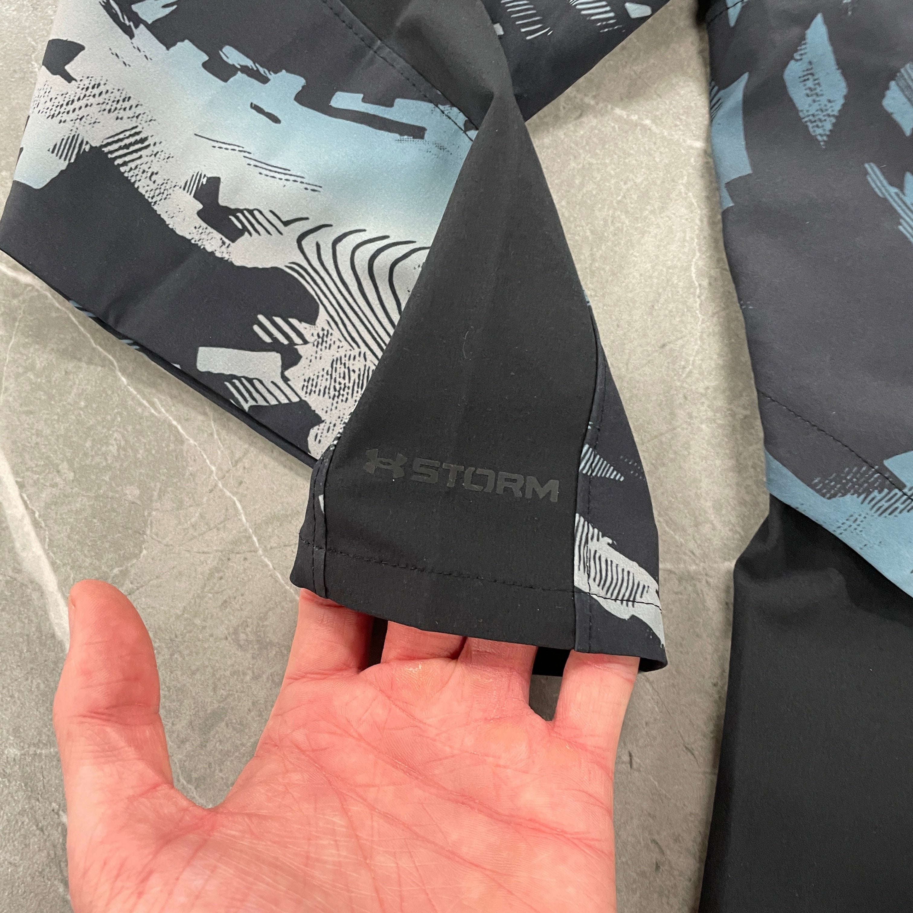 Under Armour Jacket - Camo Blue