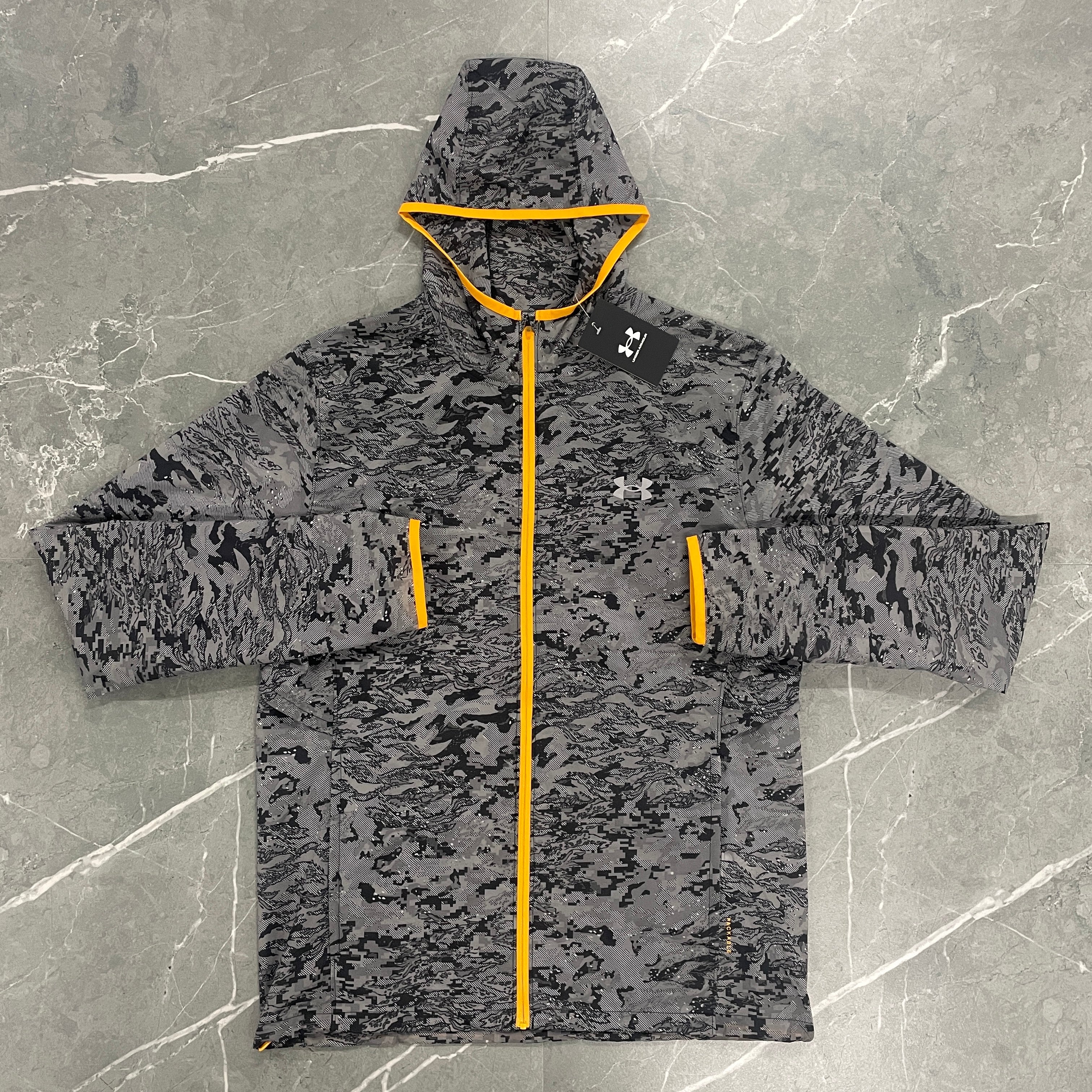 Under Armour Windrunner - Grey/ Orange Camo