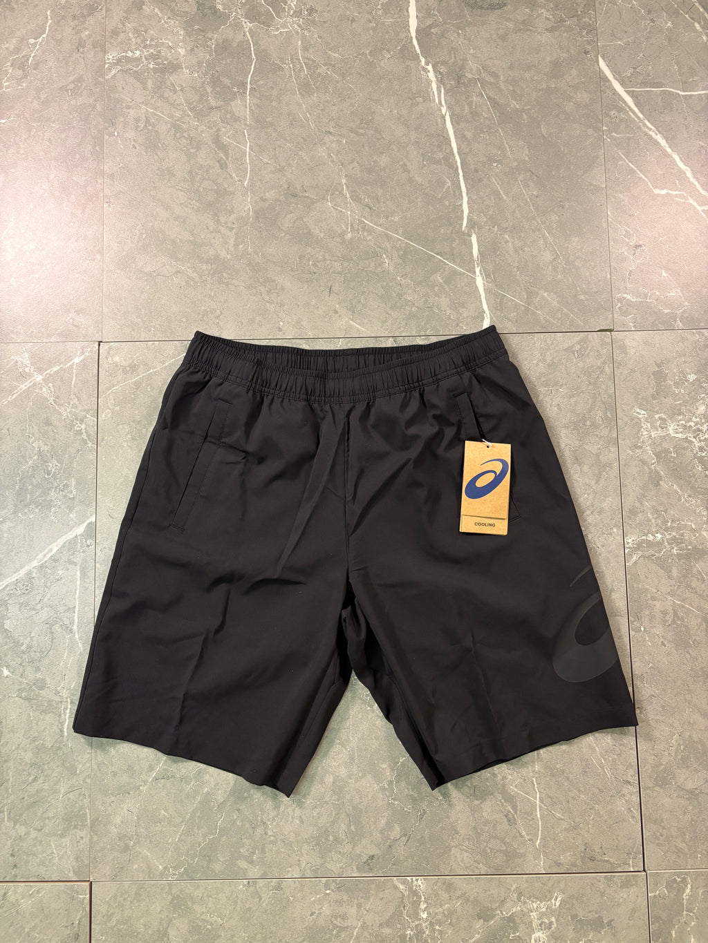 Asics Asia Exclusive Black/Grey Jacket & Shorts Set